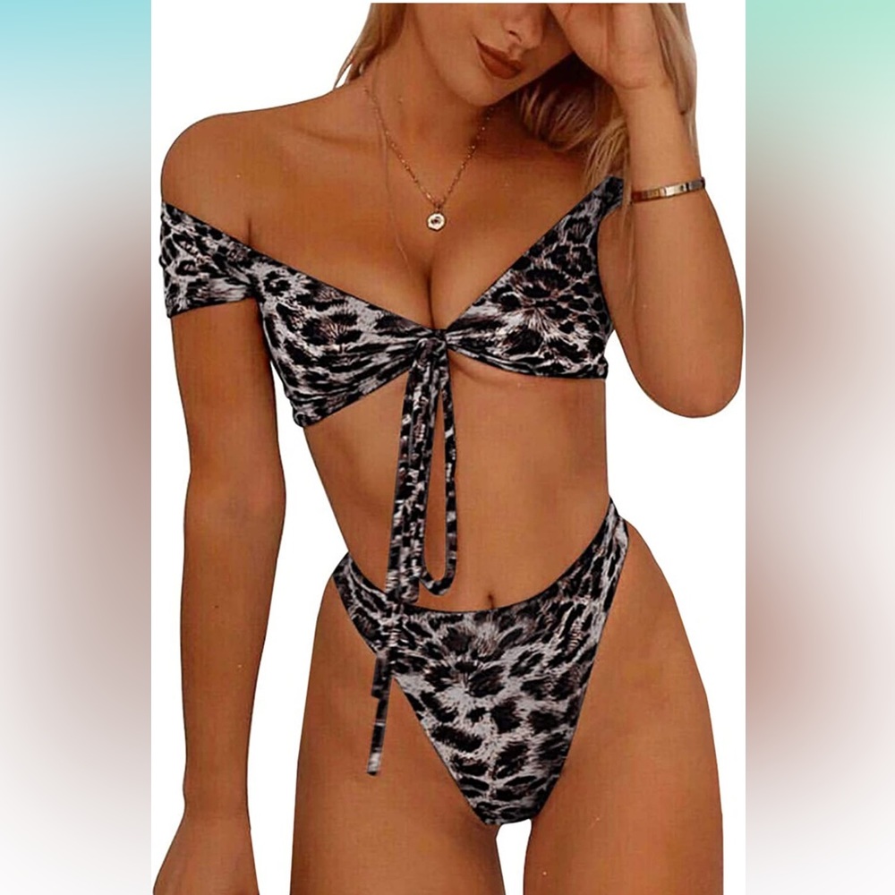 Sexy swimsuit NWT leopard S